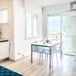 شقة Beautiful Flat With Sea View In