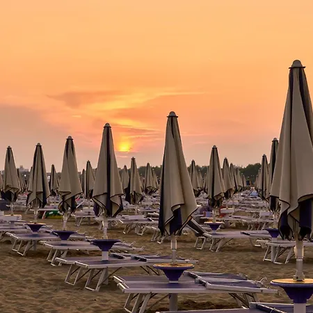 Beautiful Flat With Sea View In Bibione